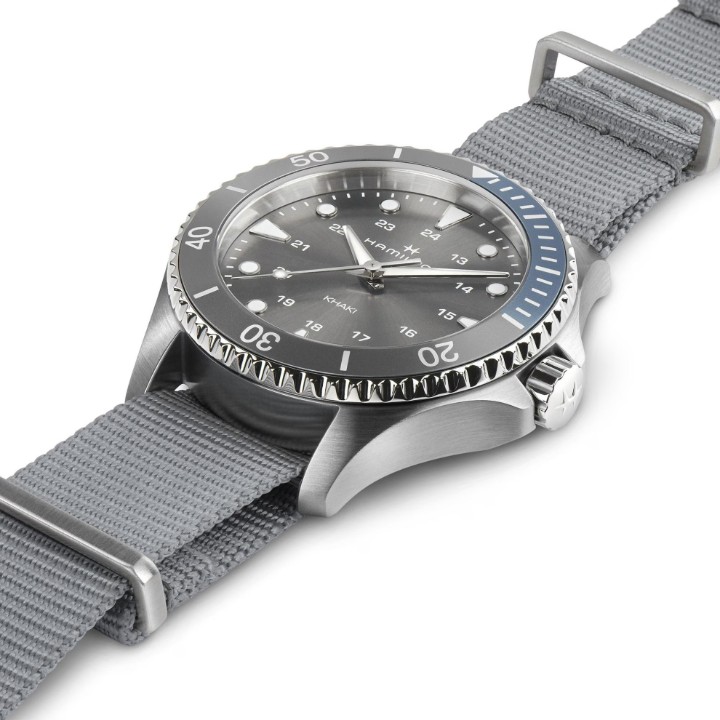 Obrázek Hamilton Khaki Navy Scuba Quartz