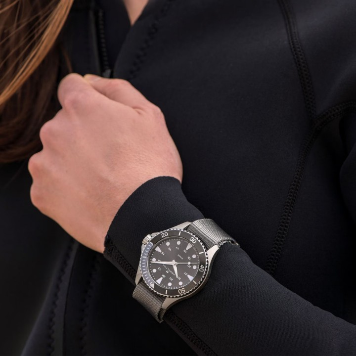 Obrázek Hamilton Khaki Navy Scuba Quartz
