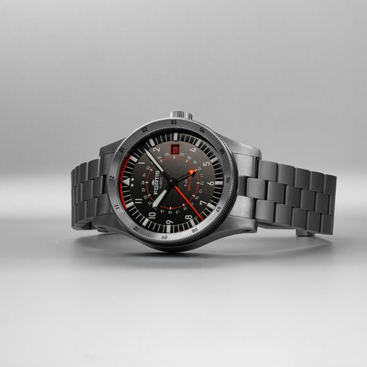 Obrázek Fortis Flieger F-43 Triple GMT