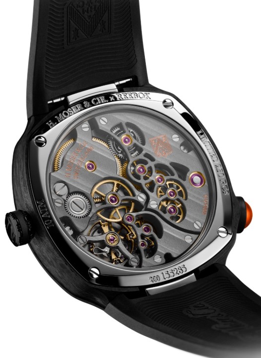 Obrázek H. Moser & Cie Streamliner x Reebok Pump Black Limited Edition