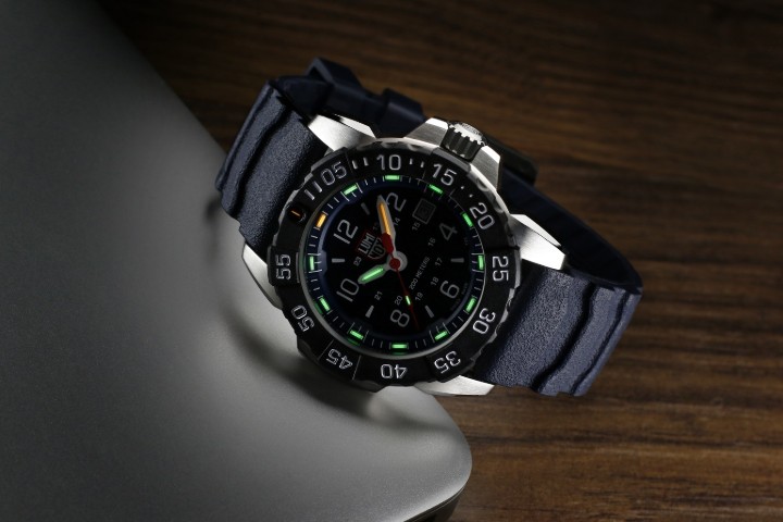 Obrázek Luminox Navy SEAL 3250 Series