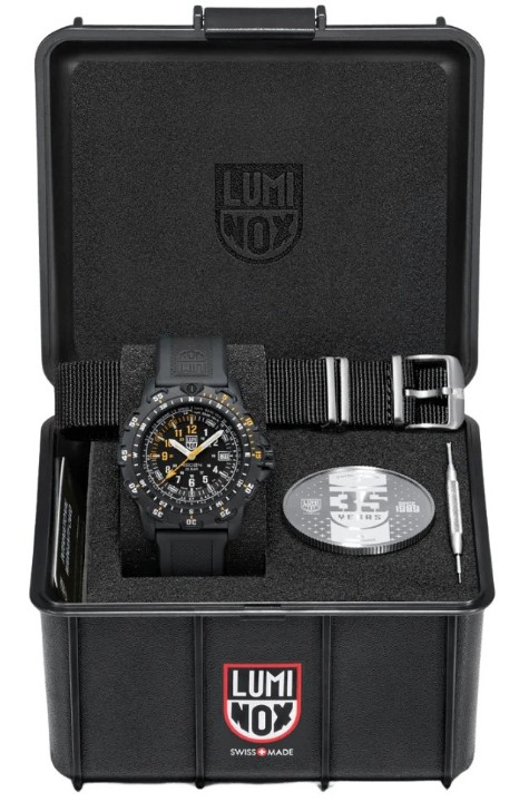Obrázek Luminox RECON Point Man 8820 Series Heritage