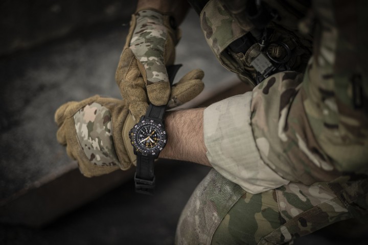 Obrázek Luminox RECON Point Man 8820 Series Heritage