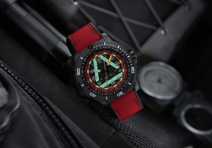 Obrázek Luminox ICE-SAR 1080 Series Limited Edition
