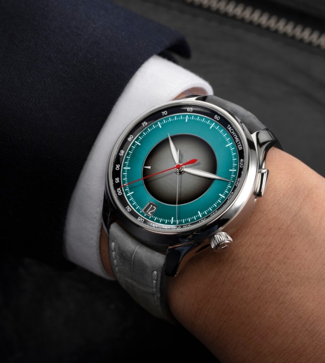 Obrázek H. Moser & Cie Endeavour Flyback Chronograph Dual Time Date