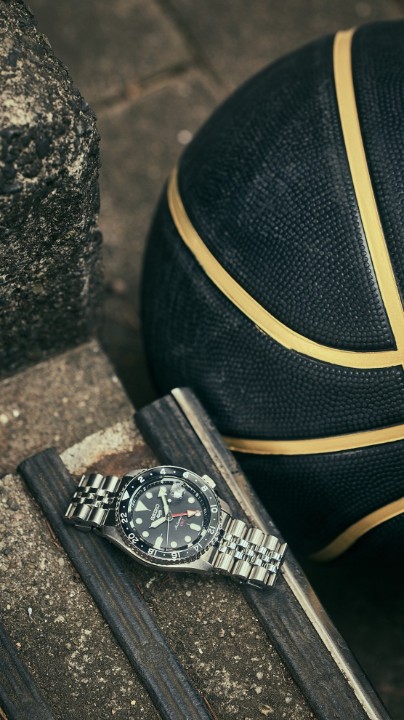 Obrázek Seiko 5 Sports 'Black Grape' GMT