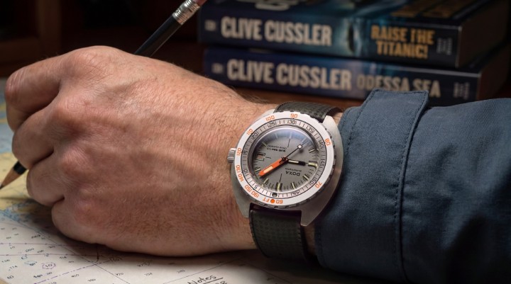 Obrázek Doxa SUB 300 Ti5 Clive Cussler Limited Edition
